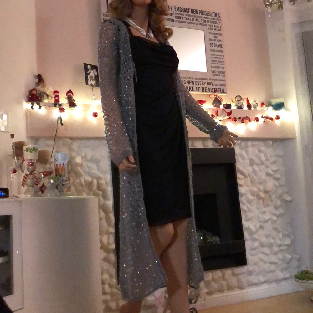 ❣️Just In❣️Paris Boutique Mohair beaded cover